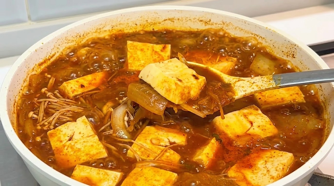 초간단 순두부 김치찌개