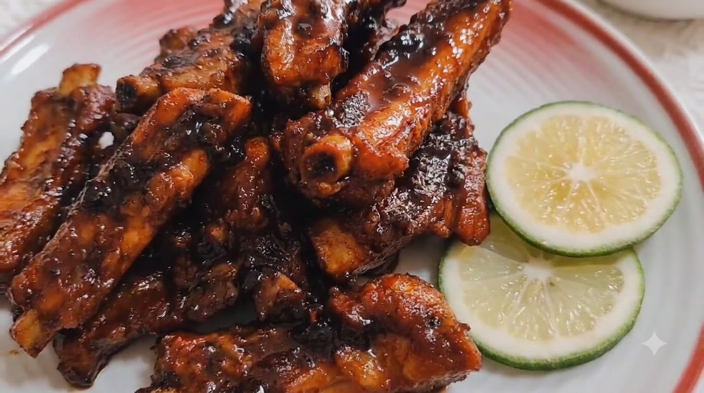 향긋한 커피 향이 배어든 감칠맛 폭발 커피 돼지갈비 조림